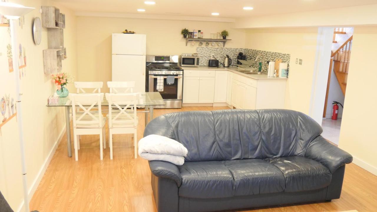Richview Gardens Apartment Toronto Bagian luar foto